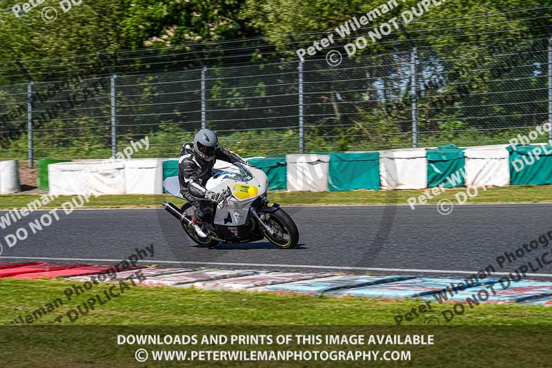 enduro digital images;event digital images;eventdigitalimages;mallory park;mallory park photographs;mallory park trackday;mallory park trackday photographs;no limits trackdays;peter wileman photography;racing digital images;trackday digital images;trackday photos